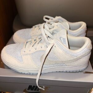 Nike Cream and White Casual Sneakers
